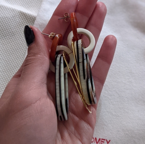 Rachel Comey Sour Earrings - Picture 6 of 6